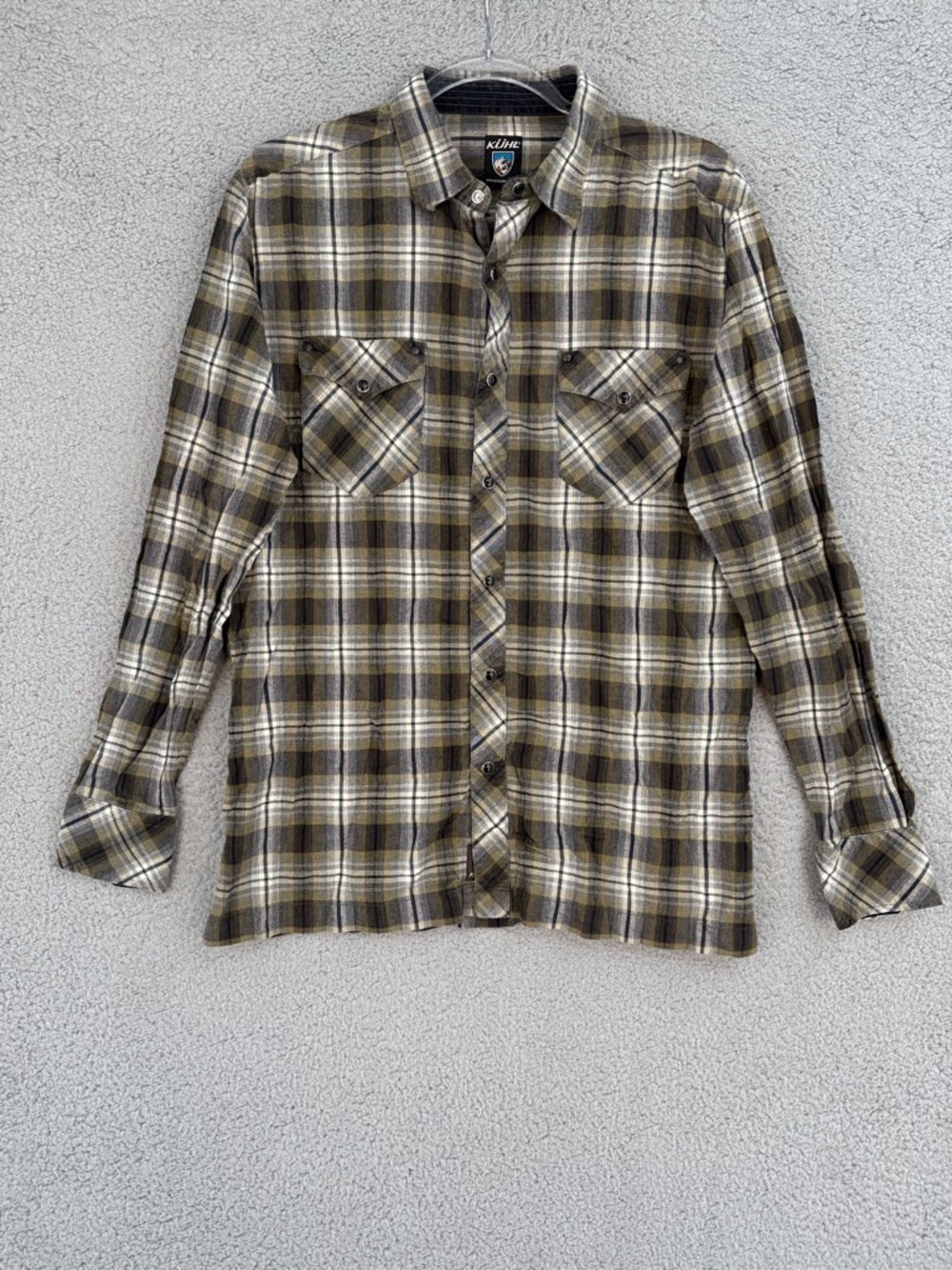 Kuhl Men's Large long sleeve button up plaid shirt snap buttons Olive & Cream